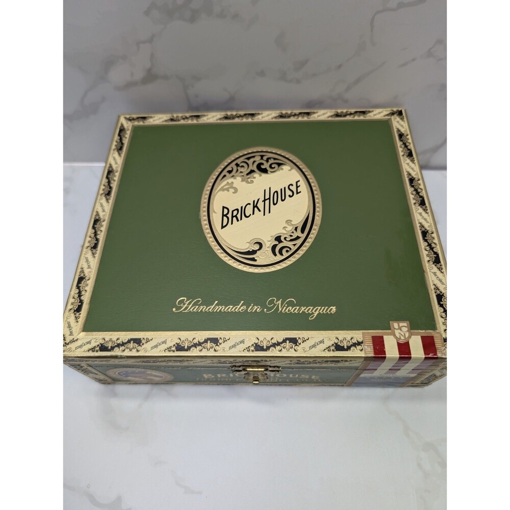 Brick House Wood Cigar Box 25 Count Green Gold Hinged Nicaragua
